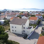 Apartments With Parking Space Vodice - 6178