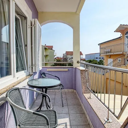 Apartments With Parking Space Vodice - 6178 Apartman