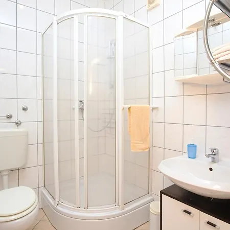 With Parking Space - 6178 Vodice