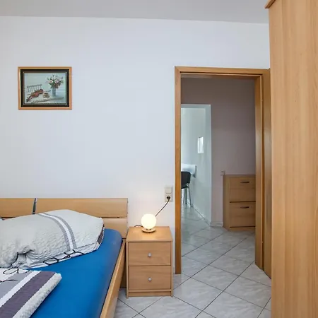 With Parking Space - 6178 Apartament Vodice