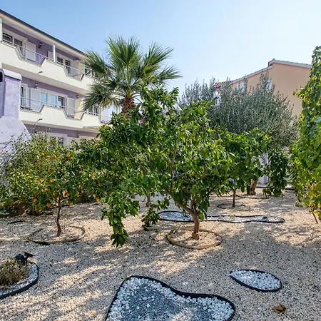 With Parking Space - 6178 Appartement