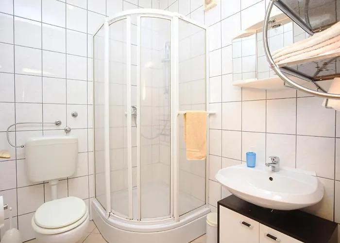 With Parking Space - 6178 ヴォディツェ