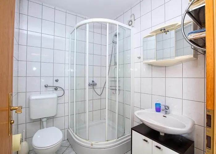 Appartamento With Parking Space - 6178