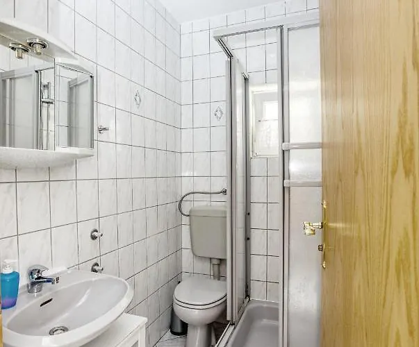 With Parking Space - 6178 アパート ヴォディツェ